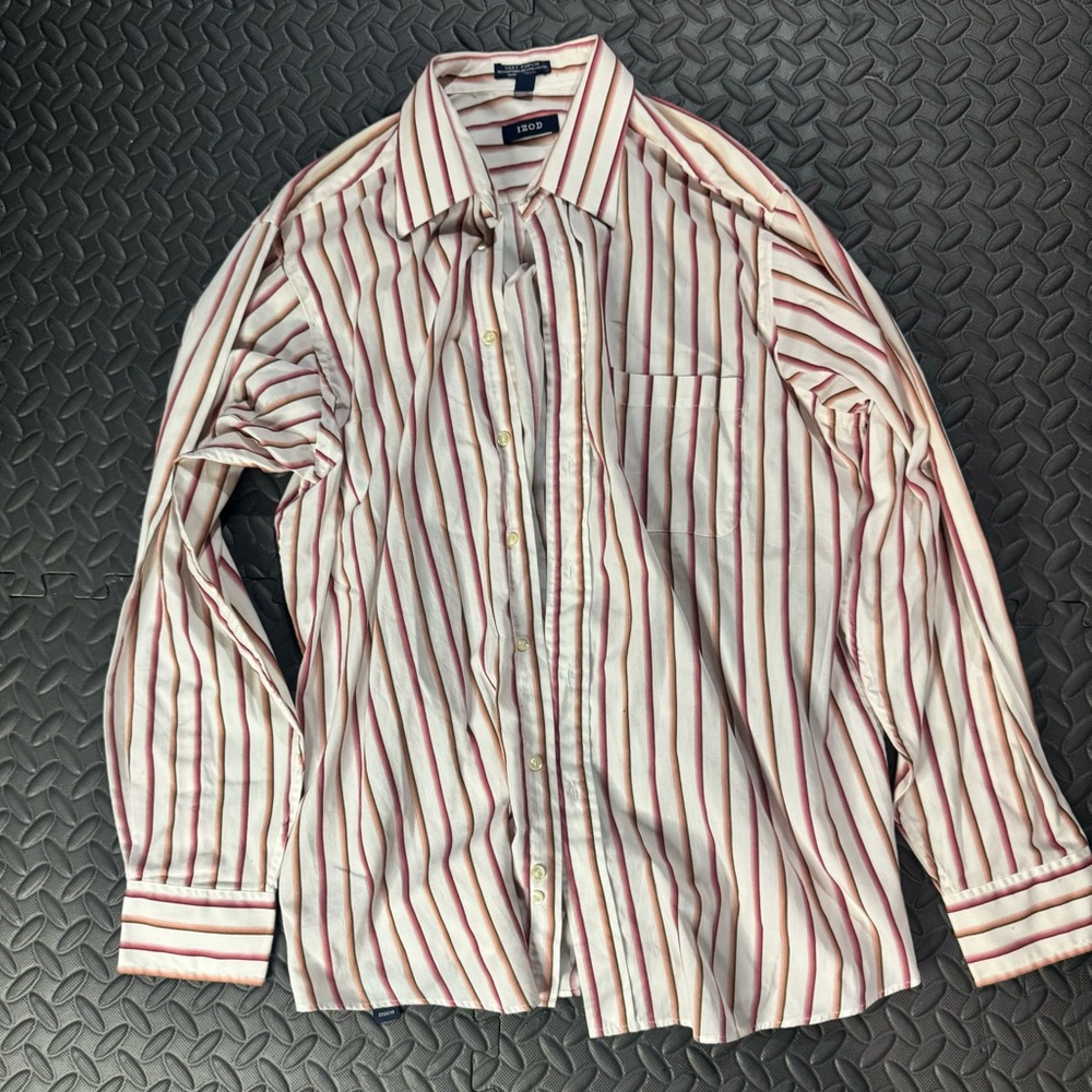Men’s Izod button down size XL